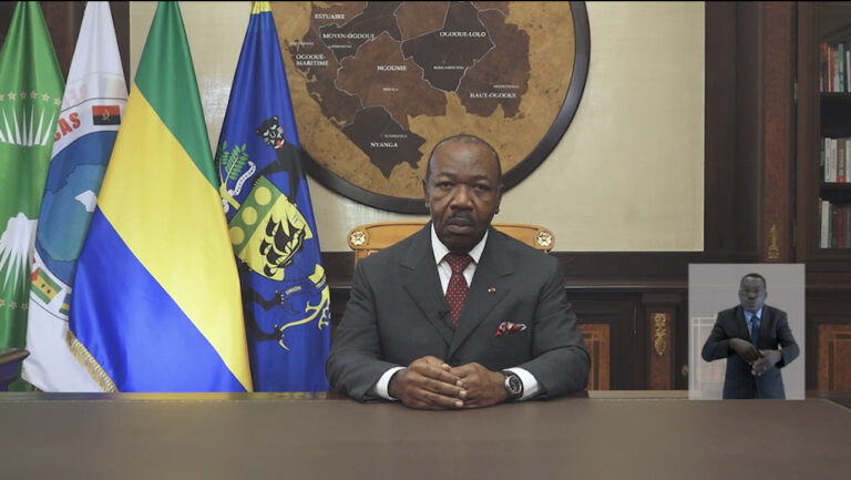 Naufrage du navire Esther Miracle : Ali Bongo décrète 3 jours de deuil national