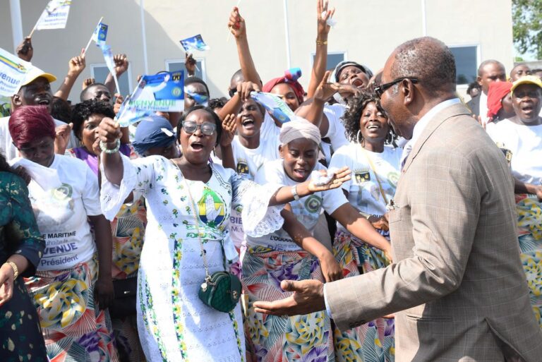 Gabon : Ali BONGO ONDIMBA continues his national tour