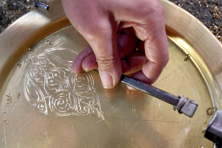 Maroc : l’art de la gravure sur métaux inscrit au patrimoine de l’UNESCO