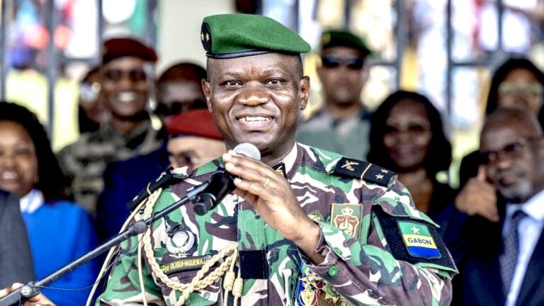 Gabon : Brice Oligui Nguema lance les travaux de l’axe Makokou-Ovan et octroie 7 milliards à l’Ogooué-Ivindo