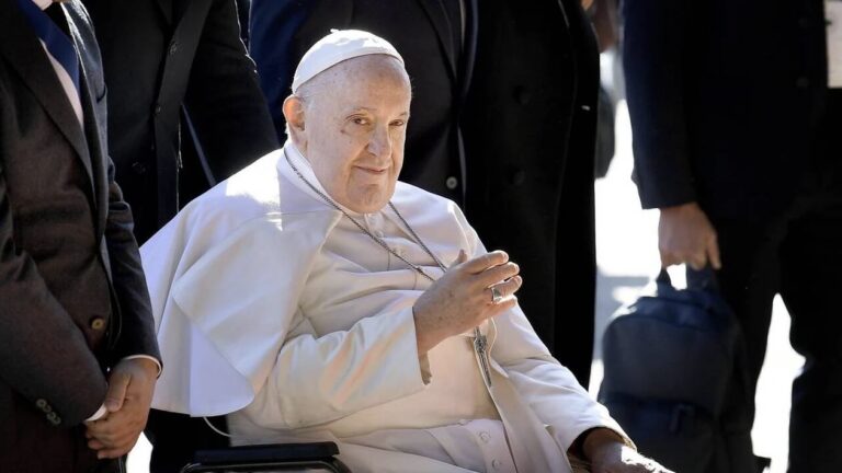 Le pape François absent au chemin de croix du vendredi saint