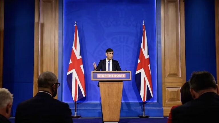 Le Parlement britannique autorise l’expulsion de migrants vers le Rwanda