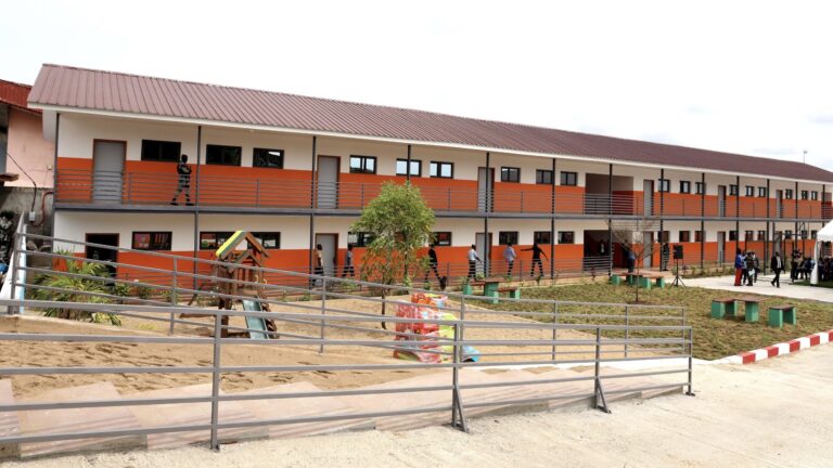 Gabon : Oligui Nguema inaugure le complexe scolaire de Lalala désormais sous tutelle du Prytanée militaire