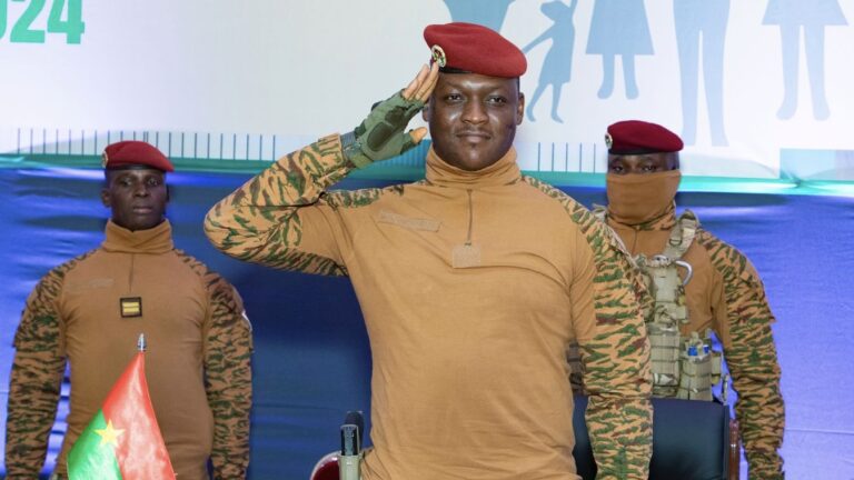 Au Burkina Faso, la transition a été prolongée de 5 ans