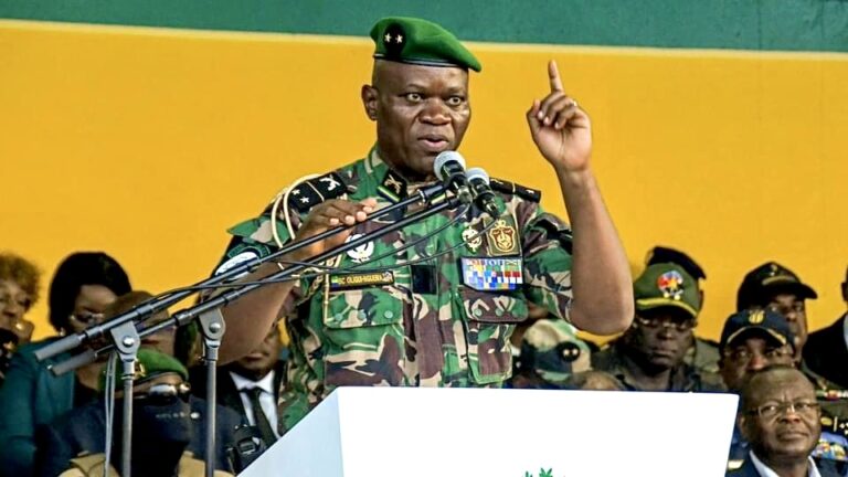 Gabon : emplois, chèque, banque, université, lycée d’excellence CTRI et caserne de pompiers, les mesures prises par Brice Oligui Nguema à Koulamoutou