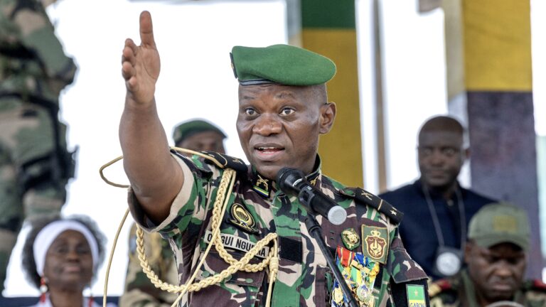 Routes, cité, Libreville 2, centrale solaire, 7 milliards de FCFA : la mise au point de Brice Oligui Nguema dans l’Estuaire