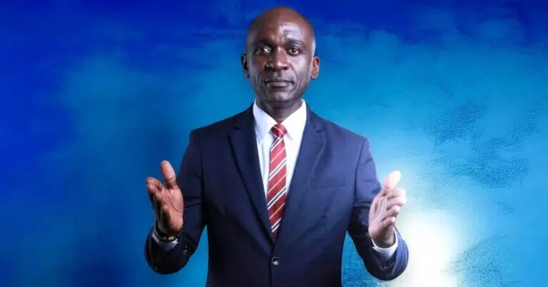 Référendum constitutionnel : Geoffroy Foumboula appelle à la vigilance face aux influences politiques