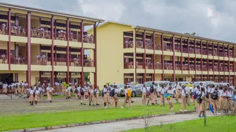 Gabon : l’harmonisation des coefficients, une réforme pour lutter contre l’échec scolaire