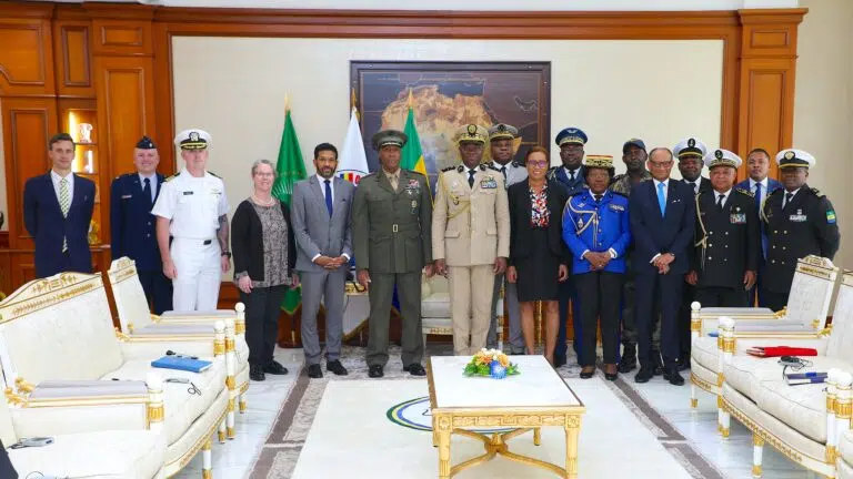 Gabon – USA : signature d’un partenariat stratégique en matière de défense