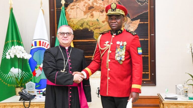 Gabon : Brice Clotaire Oligui Nguema reçoit le Nonce apostolique