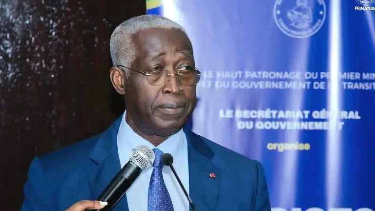 Fonction publique : Ndong Sima convoque une réunion décisive après l’ultimatum du 28 janvier