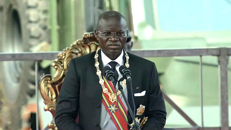 Gabon : Brice Clotaire Oligui Nguema officiellement investi président de la 5e République