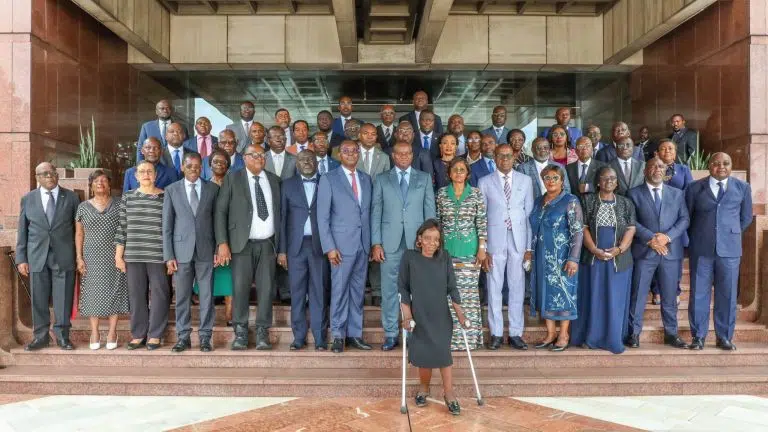 Gabon : Oligui Nguema échange avec les conseillers du CESE à l’issue de leur mandat transitoire