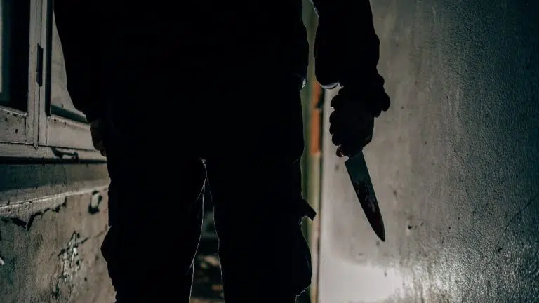 Gabon : les armes blanches, nouveau langage de la violence chez les jeunes