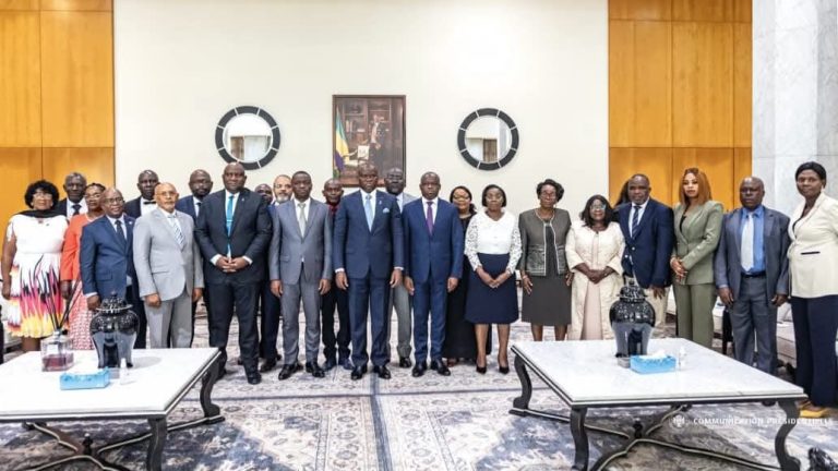 Gabon : Brice Clotaire Oligui Nguema appelle les maires à l’exemplarité et à la proximité
