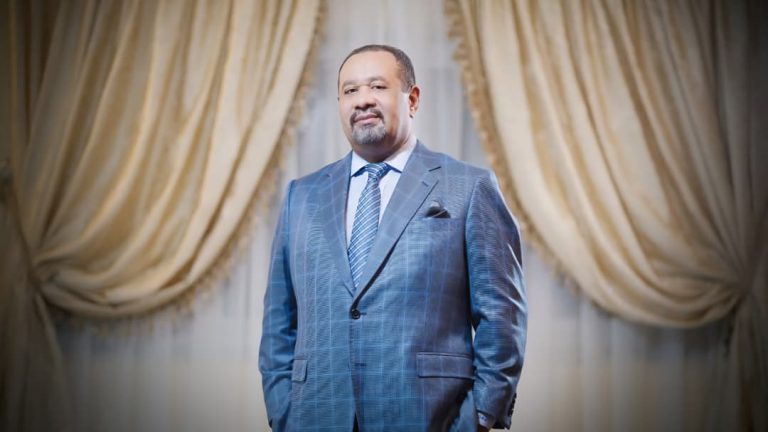 Gabon : Guy-Bertrand Mapangou prend les rênes du CESEC, un organe clé de la concertation nationale