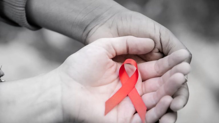 Gabon : jusqu’à 15 ans de prison et 20 millions de FCFA d’amende pour transmission volontaire du VIH/Sida