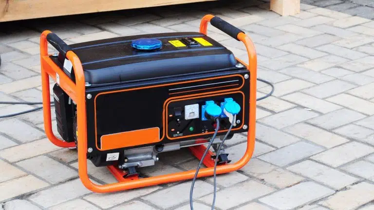 Gabon : la prolifération des groupes électrogènes, symptôme d’un réseau électrique à bout de souffle ?